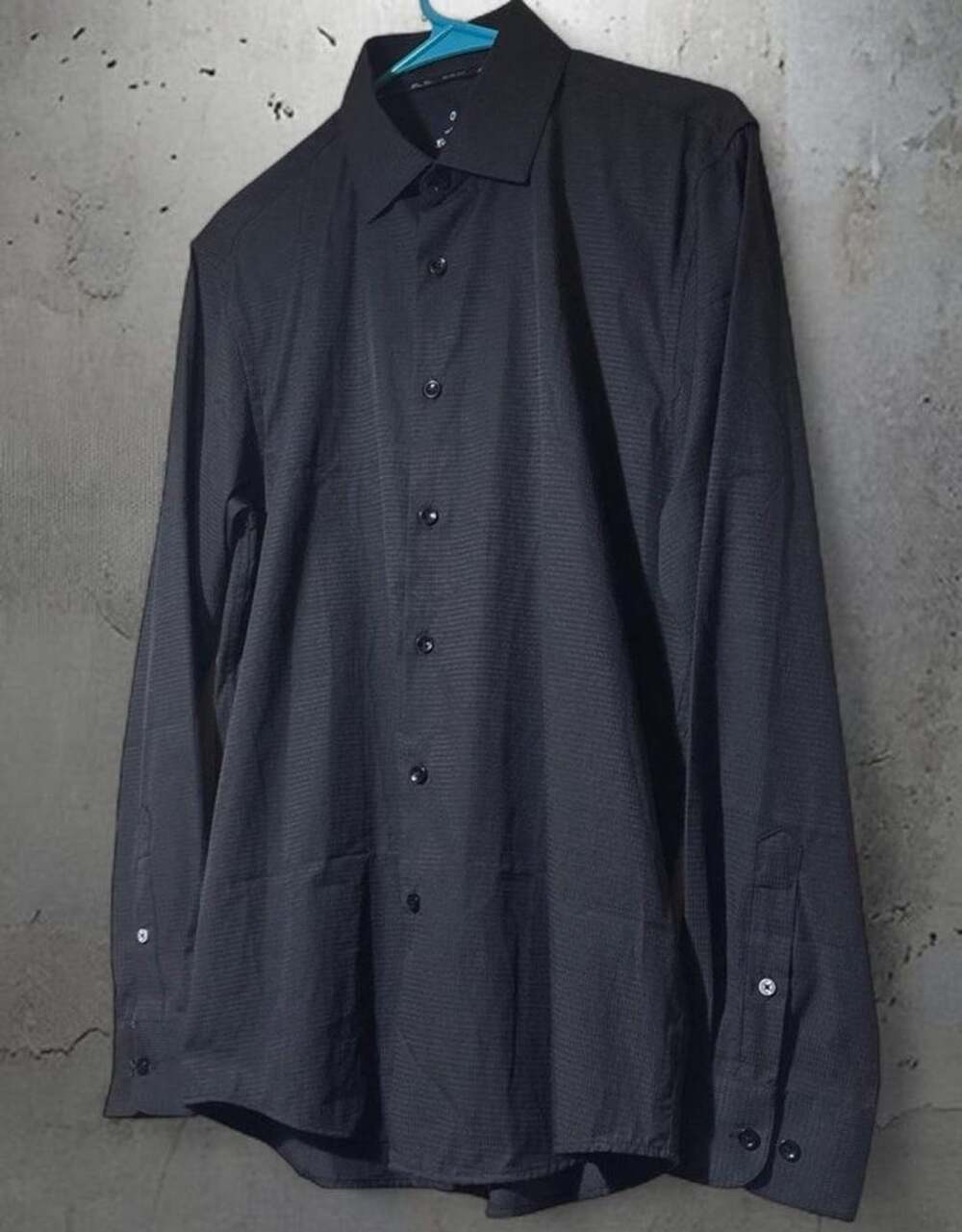 Ben Sherman Black Button-Down Dress Shirt